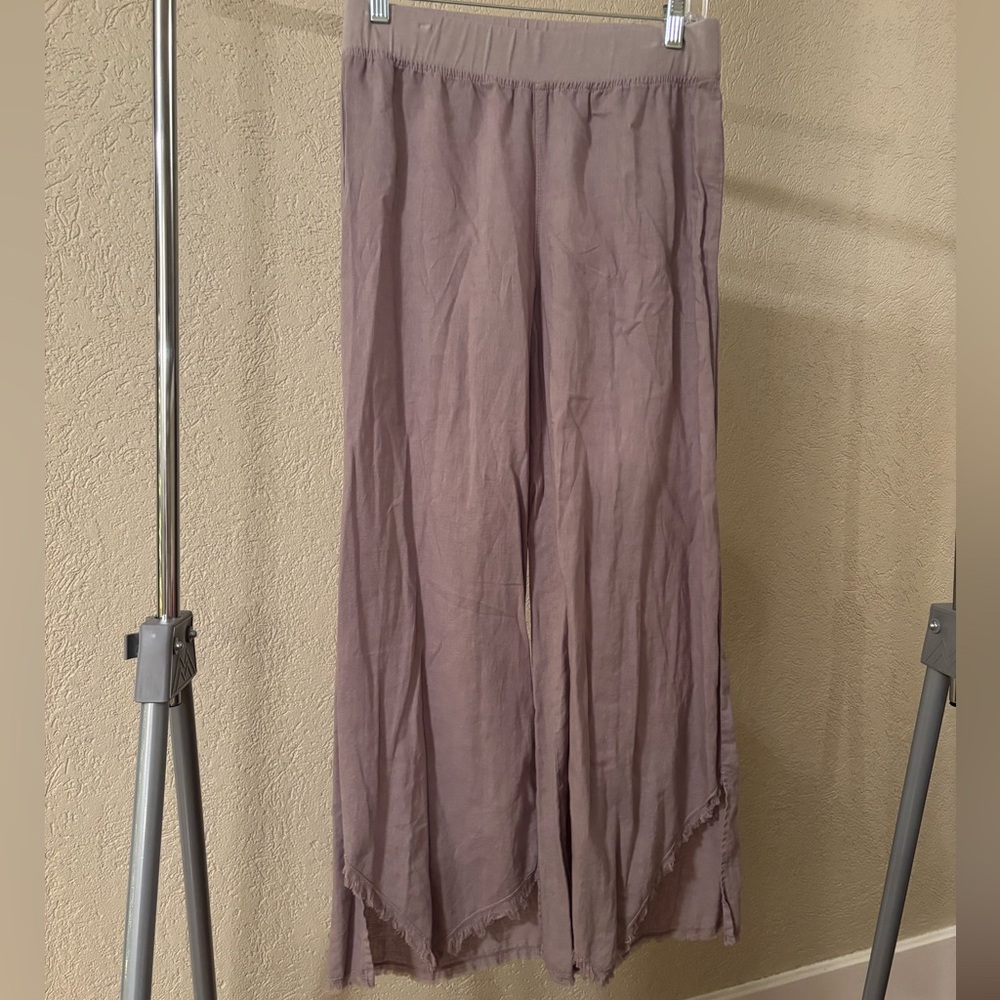 XCVI Gray Casual Pants